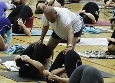 yoga teacher fail